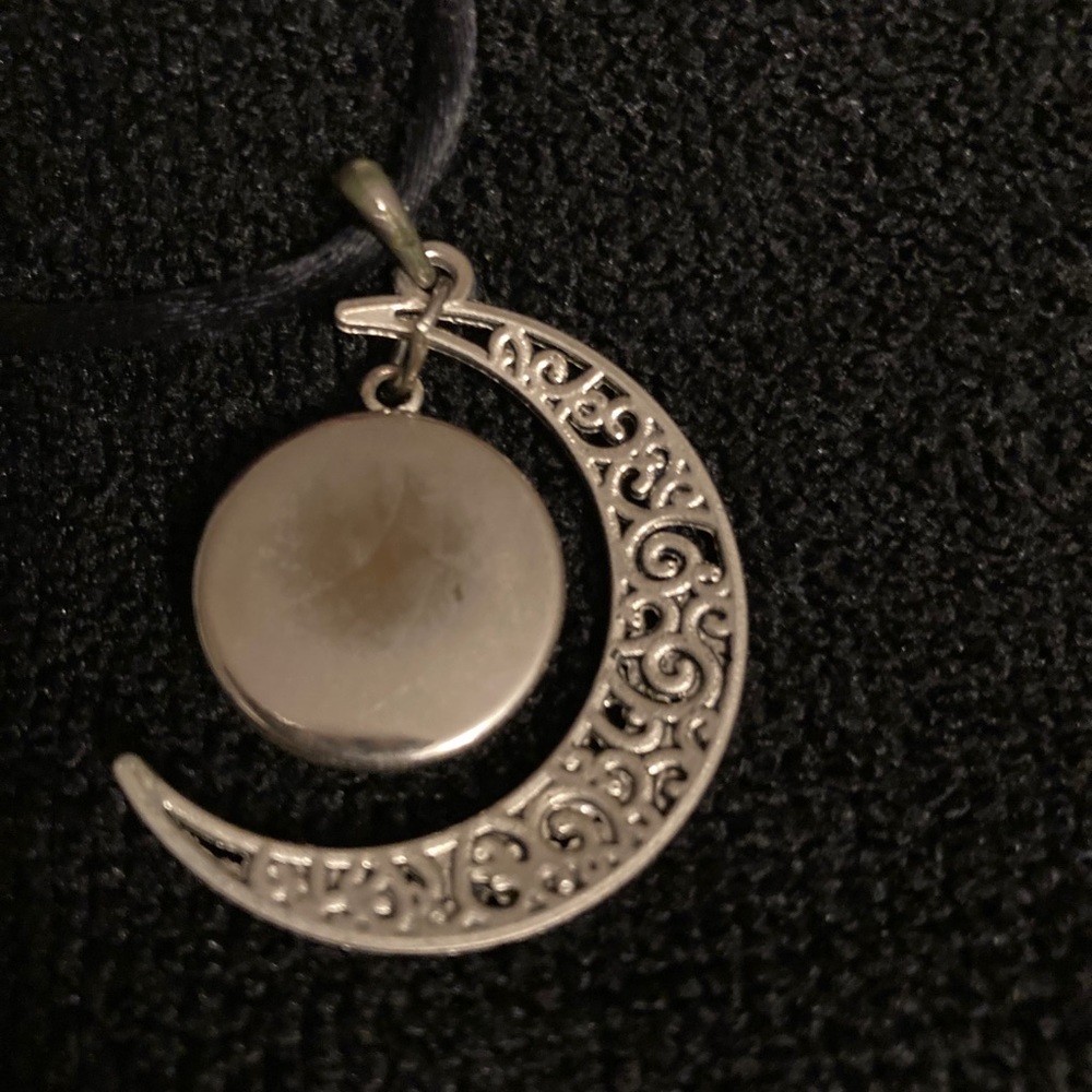 🌙 Crescent Moon w/blue galaxy dangle charm necklace. 🎃Perfect for Halloween👻 - Picture 3 of 9